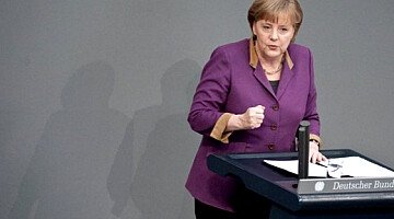 Angela Merkel - Why Portugal is not Greece