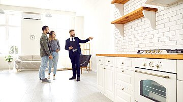 Building Rental Portfolio in PT: 5 Strategies 2025