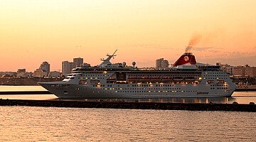Le navi da crociera attirano migliaia di passeggeri a Portimao e in Algarve