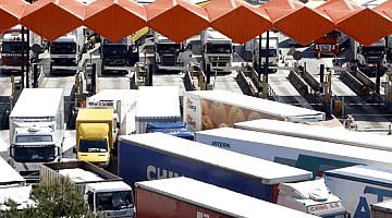 Portugiesische und spanische Lkw-Fahrer organisieren Protest gegen die neue Maut