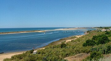 The Ria Formosa Pearls: A Beautiful Mystery