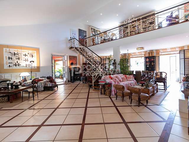 Marvellous character property + annex near to Santa Barbara