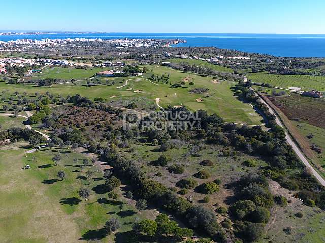 Amazing 6000sqm plot with planning perched on the highest point in Lagos with spectacular views.