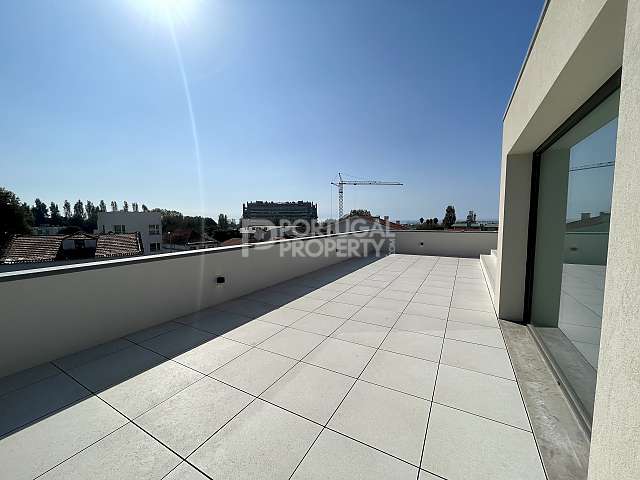 Appartement de Luxe de Trois Chambres avec Terrasse et Piscine au Coeur de Foz