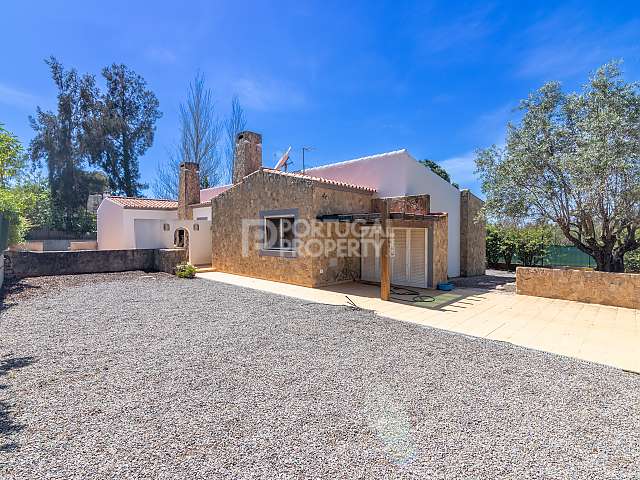 Large 3 Bedroom Villa In The Heart Of Vilamoura
