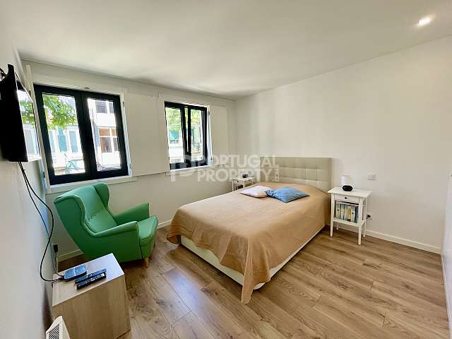 Fully-Furnished One-Bedroom Apartment