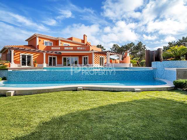 Traditional Portuguese Style Home On Praia D'el Rey  Golf & Ocean Resort