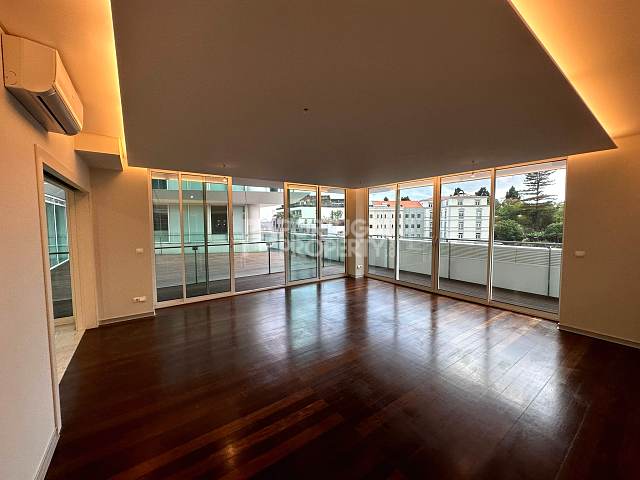 市中心三卧室公寓 （3 Bedroom Apartment In The City Center）