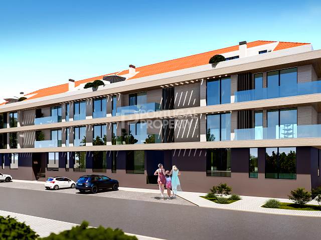 South-Facing 2-Bedroom Apartment In Peniche