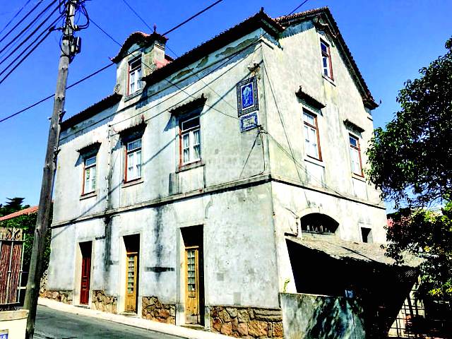 Villa Avec Vue Sur La Mer À Récupérer À Estoril