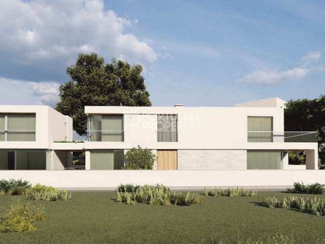 Exceptional Development Opportunity in Santa Bárbara de Nexe