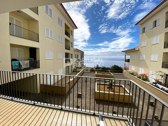 海景 3 居室公寓，位于 Caniço。