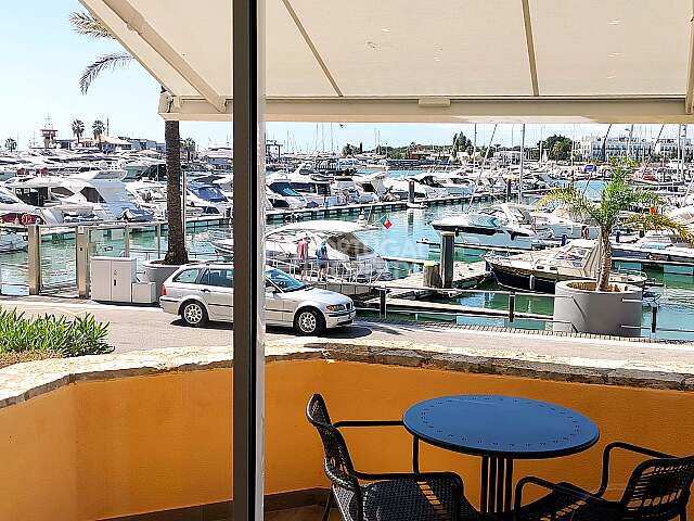 Appartement de luxe avec vue sur la marina
