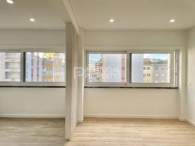 Charming 2-Bedroom Apartment In Caldas da Rainha（卡尔达斯达赖尼亚迷人两卧室公寓）