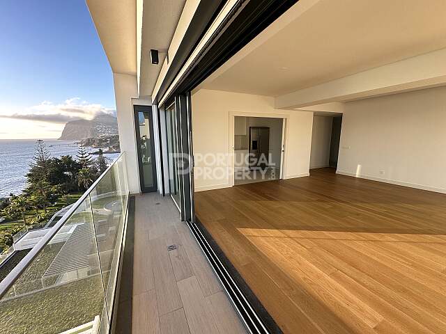 Exceptional 3 Bedroom Apartment With Phenomenal Ocean Views, Funchal