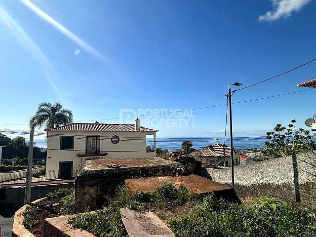 Plot With Ruined House , Great Potential, Funchal