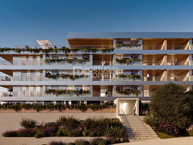 Sunny Apartment On The Atlantic Coast