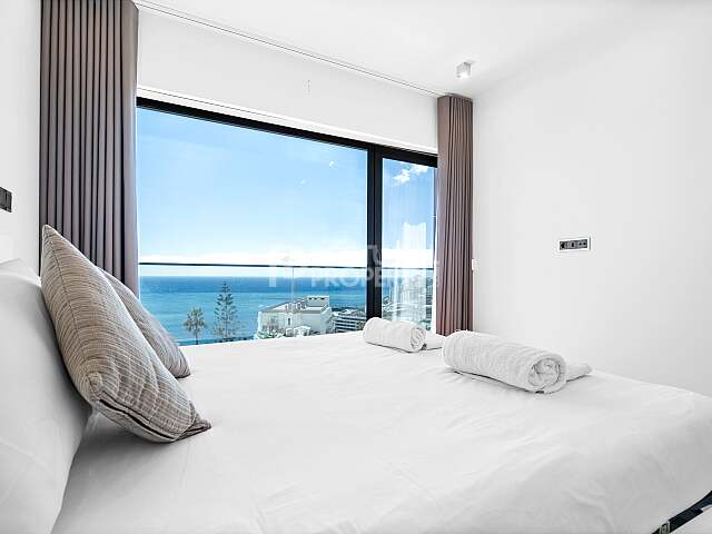 Stunning 3-bedroom apartment with ocean view， 丰沙尔