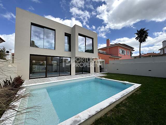 Contemporary New Villa with Pool in Aldeia de Juzo – Cascais