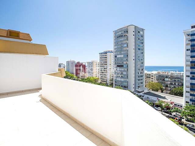 Modern Studio with Private Terrace and Sea View in Quarteira