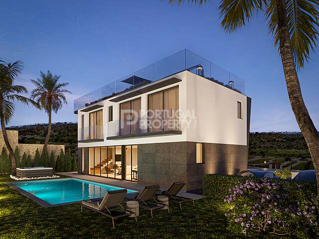 Exceptional Contemporary Villa With Four En-Suites