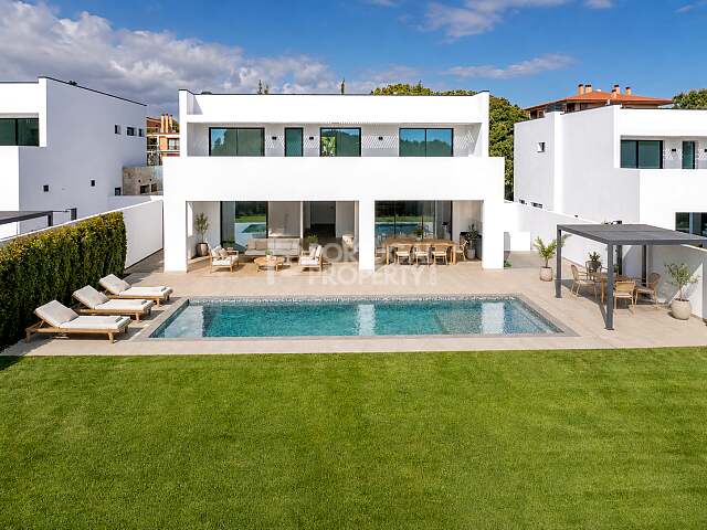 Vilas Modernas em uma área tranquila de Vilamoura