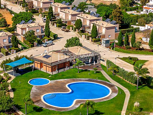 Fantastic 2 + 1 Bedroom Semi-Detached Villas  In Carvoeiro