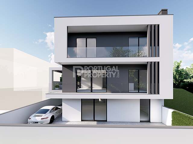 Beeindruckende dreistöckige Villa mit hochwertigen Oberflächen in Mexilhoeira Grande, Algarve