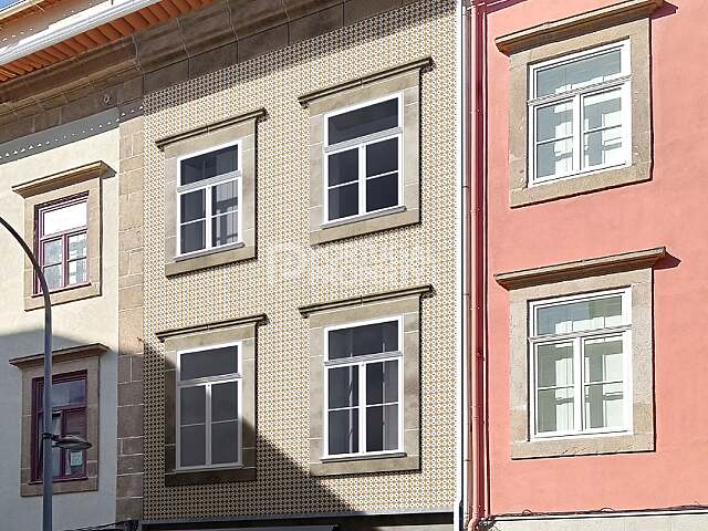 Boutique Apartments and Prime Commercial Space on Rua de Cedofeita, Porto