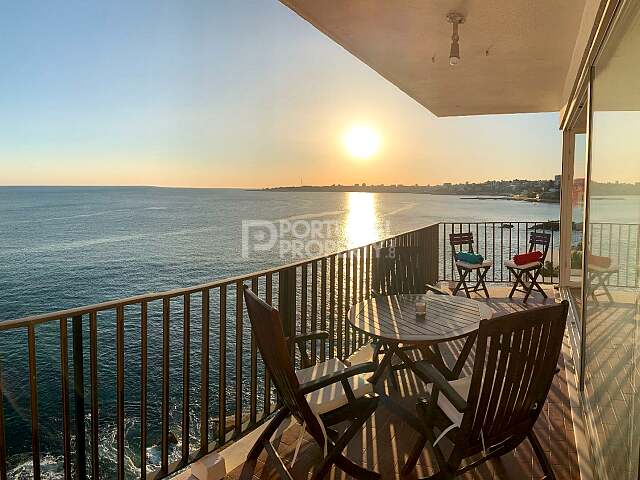 Unique Apartment Front Line on the TOP of the Ocean