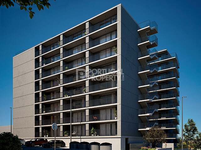 New One Bedroom Apartments with Balconies near the Metro in Vila Nova de Gaia