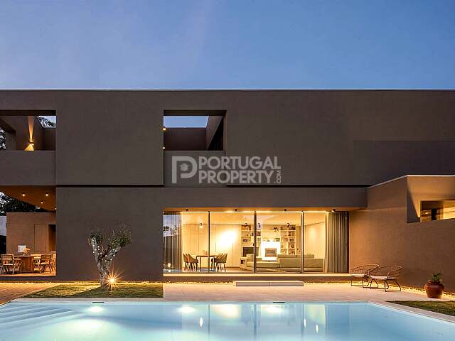 Contemporary Villa in Vila Nova de Gaia