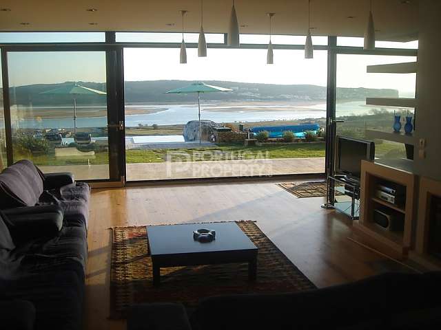 Luxurious Villa - equipped and modern Glorious Views