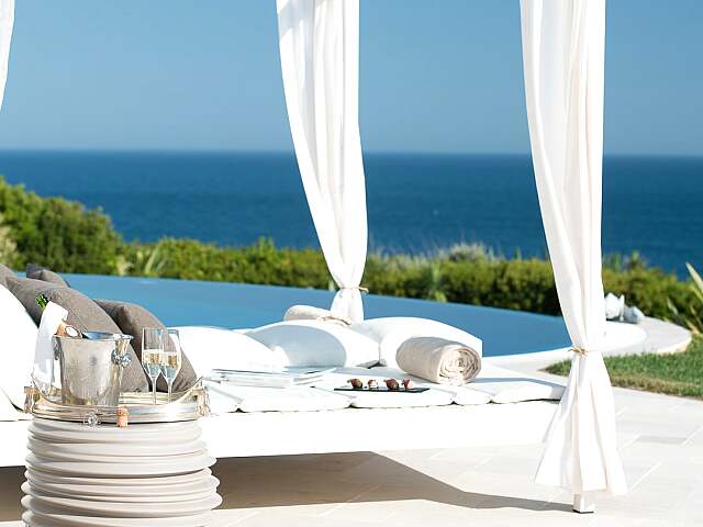 Luxury Rental in Algarve on a Stunning Clifftop