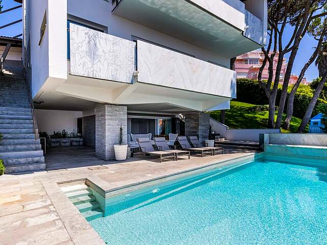 Tranquil Family Villa Ocean Views & Private Pool