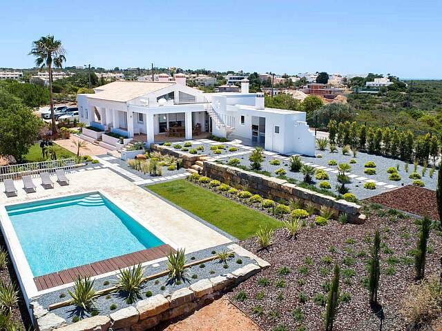 Beautiful Algarve Villa Countryside Charm & Beach