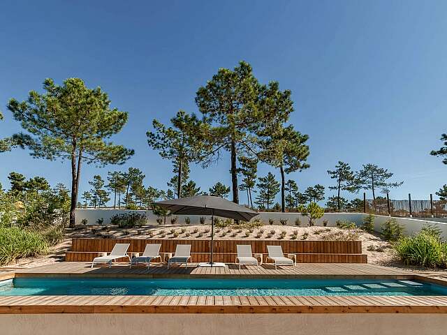 Vaste Villa de Comporta avec Élégance Minimaliste