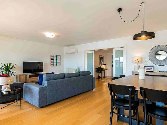 Appartement élégant de 4 chambres à Cascais avec accès à la piscine