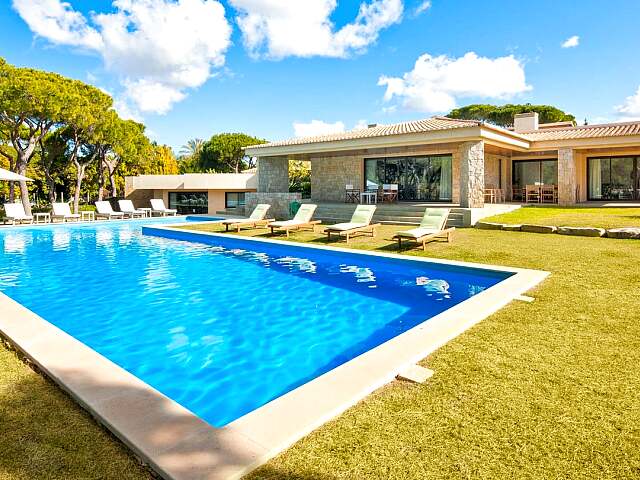 Havre familial avec piscine et jardin à Vilamoura
