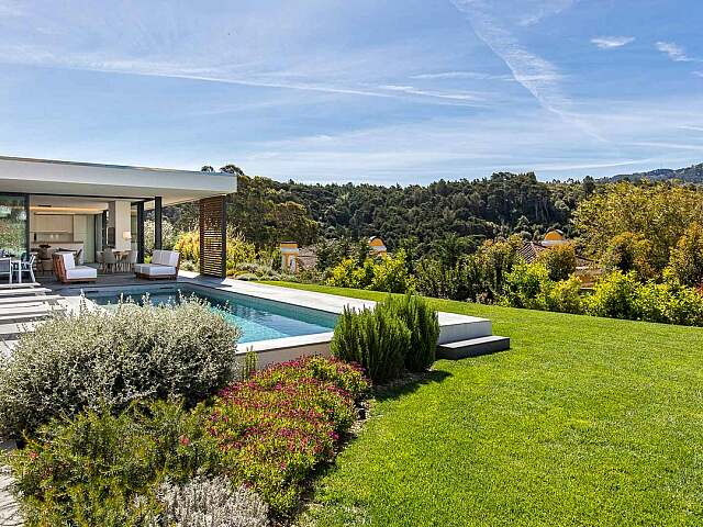 A spacious and elegant holiday home near Sintra