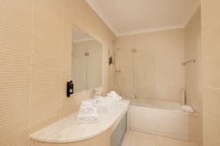 Salema Beach Village - image 12